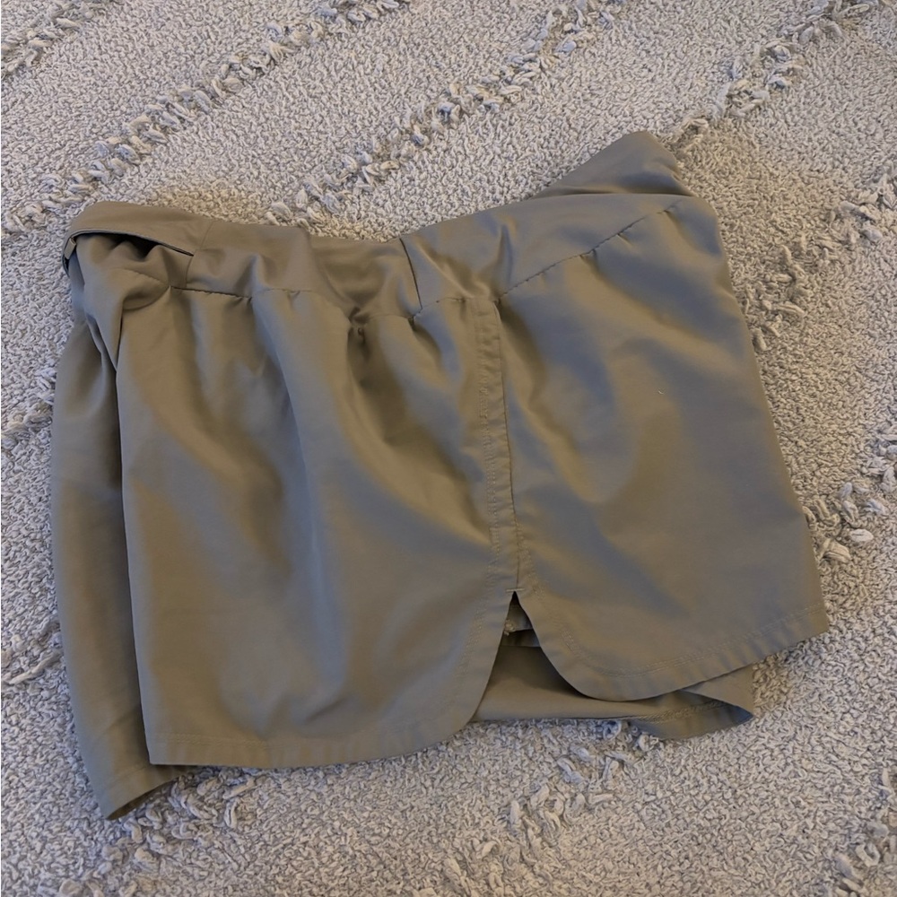 Nike Women's Athletic Shorts in Gray - Picture 7 of 7